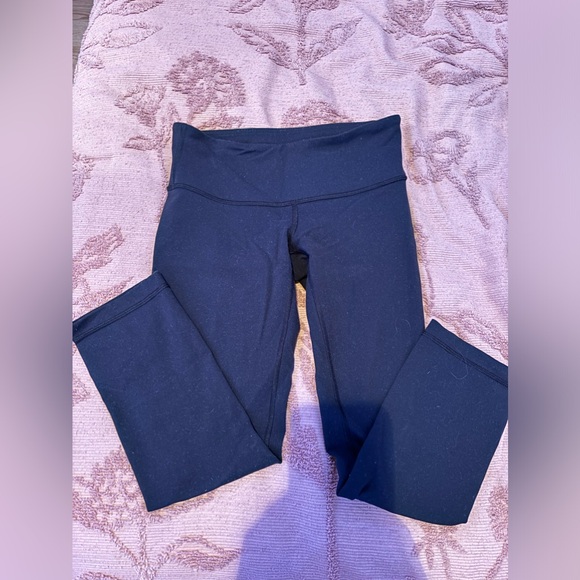 LULULEMON LOW RISE CROP - Picture 2 of 5
